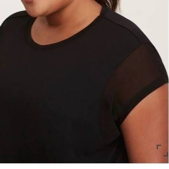 Torrid Active – Mesh Sleeve Side Knot Tee -Size 22/24 - Picture 2 of 6